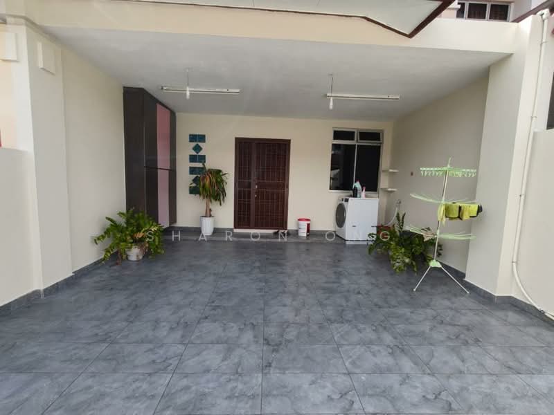 Rumah Teres untuk Dijual di Taman Mutiara Rini (Skudai) - Sharon Ong - Exterior - PropertyGuru.com.my