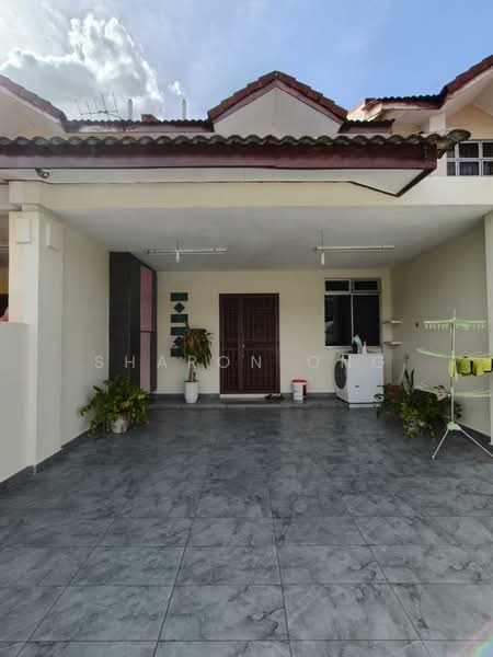 Rumah Teres untuk Dijual di Taman Mutiara Rini (Skudai) - Sharon Ong - Exterior - PropertyGuru.com.my