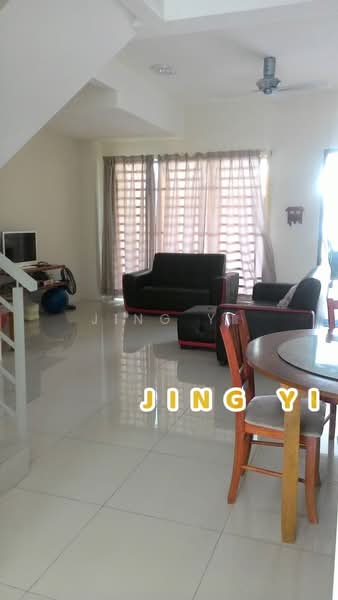 Rumah Teres 2 Tingkat untuk Disewa di Bandar Tasek Mutiara (Simpang Ampat) - Jing Yi - Living Room - PropertyGuru.com.my