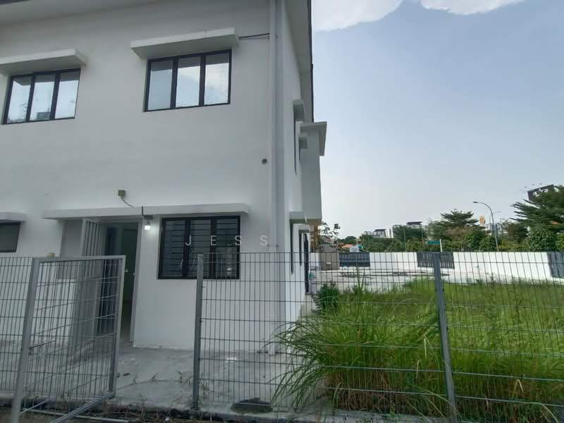 2-storey Terraced House for Sale in Setia Utama (Setia Alam) - Jess Tee - Exterior - PropertyGuru.com.my