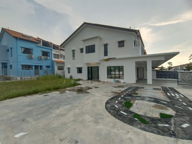 2-storey Terraced House for Sale in Setia Utama (Setia Alam) - Jess Tee - Exterior - PropertyGuru.com.my