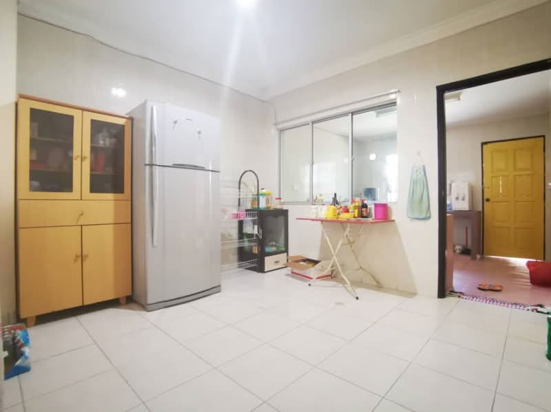 Rumah Teres 2 Tingkat untuk Dijual di Johor Bahru (Johor) - Fion Lee - Kitchen - PropertyGuru.com.my