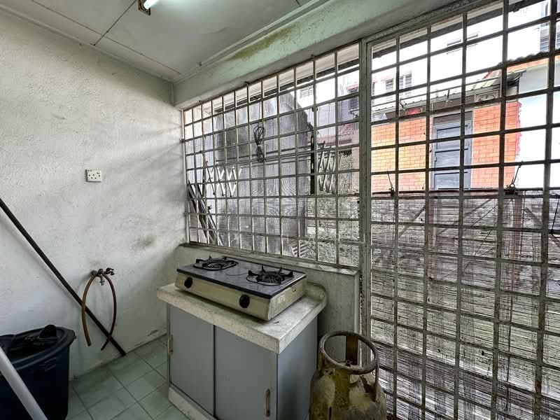 Rumah Teres 2 Tingkat untuk Dijual di Usj 9 (Subang Jaya) - Jenny Harjit - Kitchen - PropertyGuru.com.my