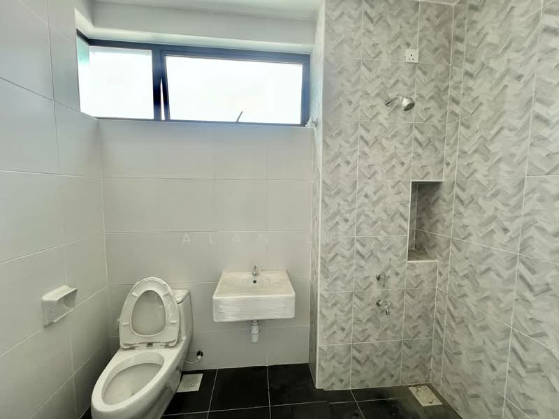 Rumah Teres 2 Tingkat untuk Dijual di Johor Bahru (Johor) - Alan Lee - Bathroom - PropertyGuru.com.my