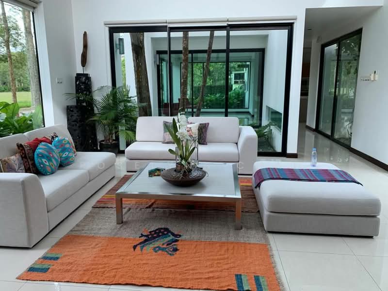Rumah Banglo untuk Dijual di Leisure Farm (Gelang Patah) - Roselynn Chai - Living Room - PropertyGuru.com.my
