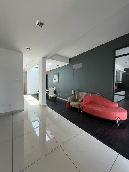 Rumah Banglo untuk Dijual di Taman Suria (Johor Bahru) - Phoebe Foo - Living Room - PropertyGuru.com.my