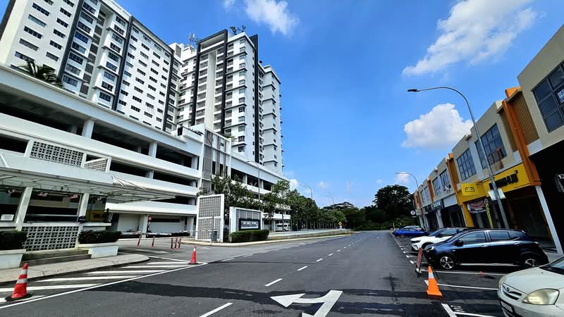 Shop / Office for Rent in Taman Sutera (Kajang) - Max Pek - Exterior - PropertyGuru.com.my