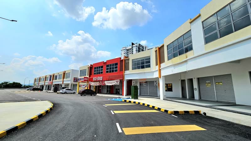 Shop / Office for Rent in Taman Sutera (Kajang) - Max Pek - Exterior - PropertyGuru.com.my