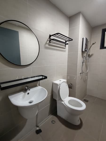 Service Residence for Sale at TRIO By Setia - Jenny Harjit - Bathroom - PropertyGuru.com.my