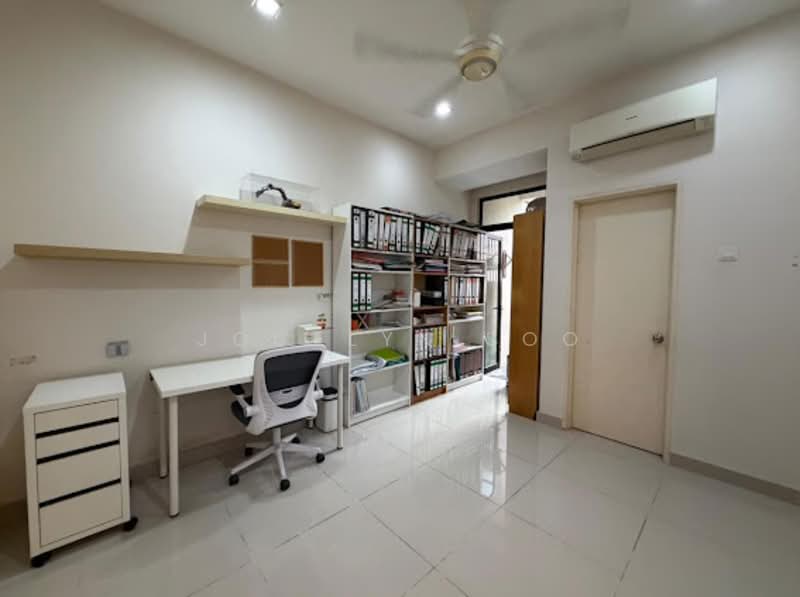 Rumah Teres 2 Tingkat untuk Dijual di Taman Cheras Vista (Cheras) - Jocelyn Soo - Study - PropertyGuru.com.my
