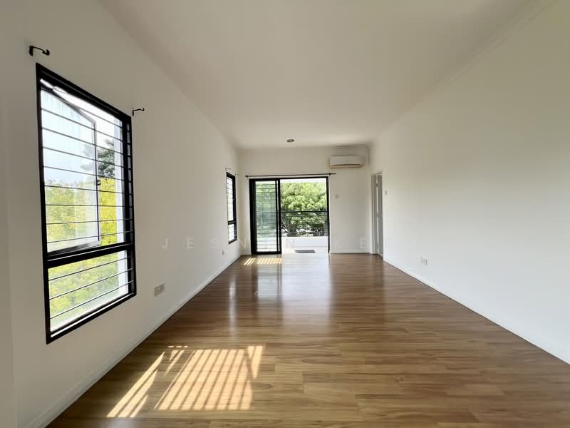 3-storey Terraced House for Sale in Lake Fields (Sungai Besi) - Jesnin Kee - Room View - PropertyGuru.com.my