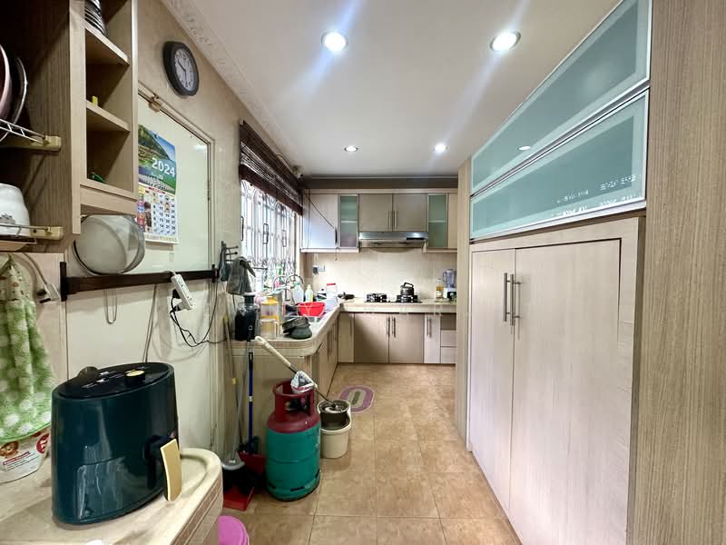 2-storey Terraced House for Sale in Usj 9 (Subang Jaya) - Jenny Harjit - Kitchen - PropertyGuru.com.my