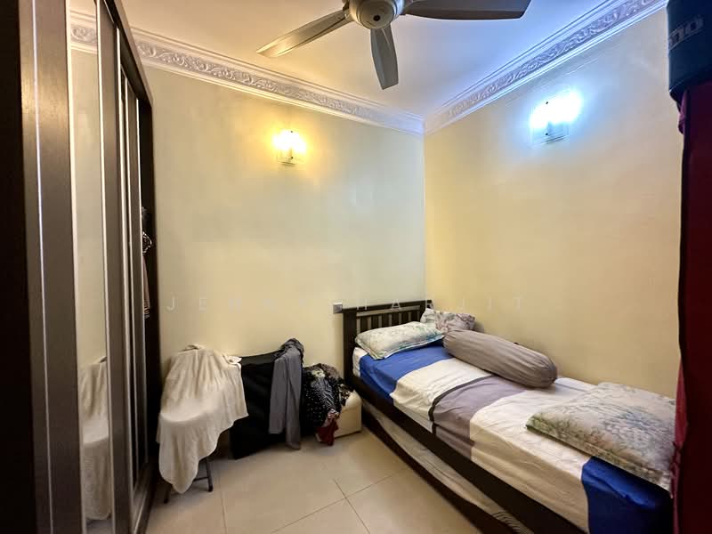 2-storey Terraced House for Sale in Usj 9 (Subang Jaya) - Jenny Harjit - Bedroom - PropertyGuru.com.my