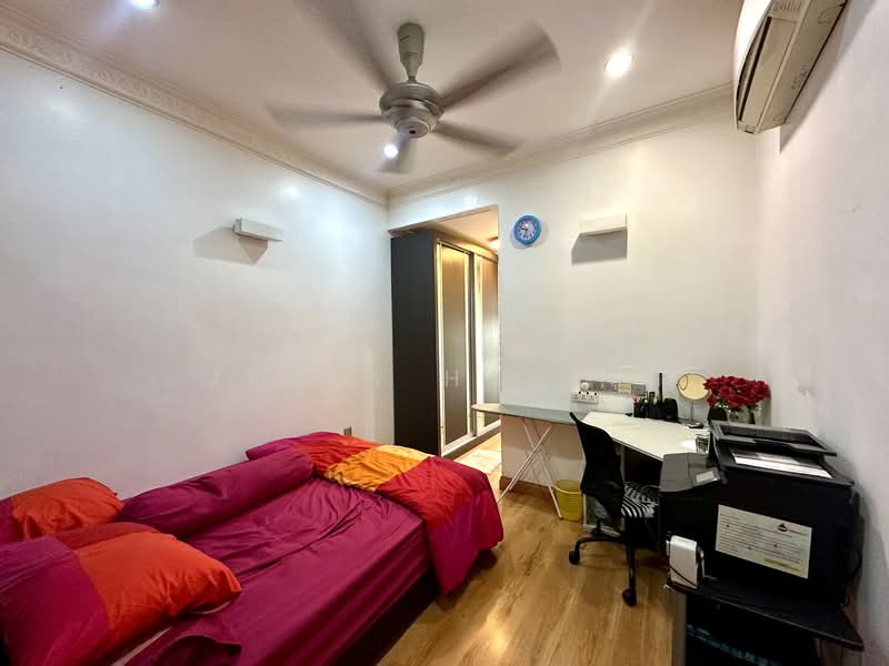 2-storey Terraced House for Sale in Usj 9 (Subang Jaya) - Jenny Harjit - Bedroom - PropertyGuru.com.my
