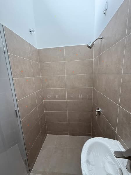 2-storey Terraced House for Sale in Taman Ponderosa (Johor Bahru) - Kok Hui - Bathroom - PropertyGuru.com.my