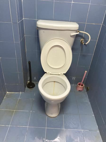 Office for Rent in Wangsa Maju (Kuala Lumpur) - Jane Hew - Bathroom - PropertyGuru.com.my