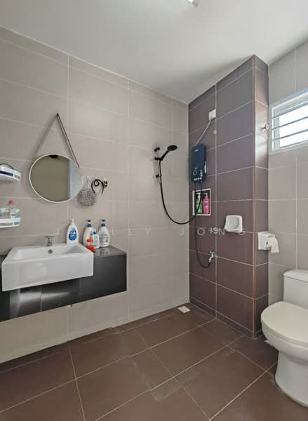 Rumah Teres untuk Disewa di Skudai (Johor) - Janlly Jong - Bathroom - PropertyGuru.com.my