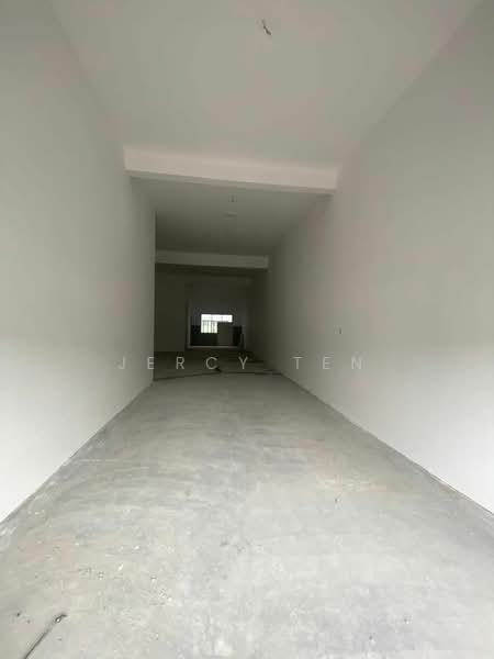 Shop / Office for Rent in Austin Crest (Johor Bahru) - Jercy Ten - Interior - PropertyGuru.com.my