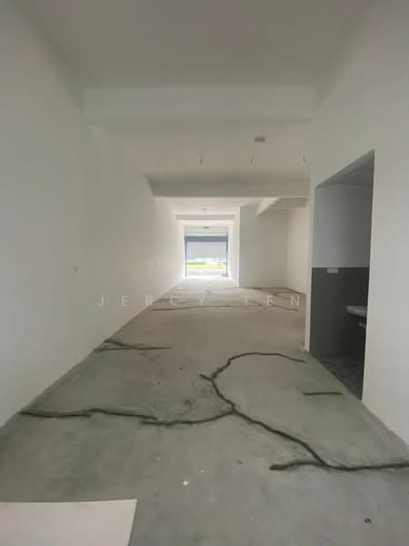 Shop / Office for Rent in Austin Crest (Johor Bahru) - Jercy Ten - Interior - PropertyGuru.com.my