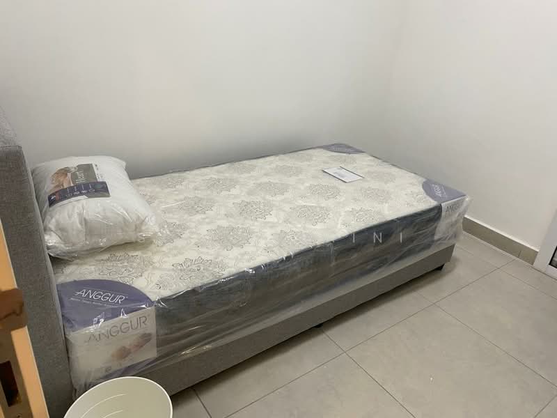 Service Residence for Rent at Residensi Rimbun @ Canopy Hills - Siti Zuraini - Bedroom - PropertyGuru.com.my
