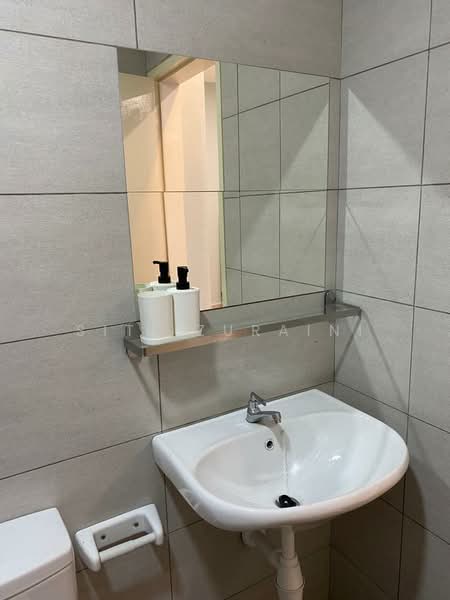 Service Residence for Rent at Residensi Rimbun @ Canopy Hills - Siti Zuraini - Bathroom - PropertyGuru.com.my