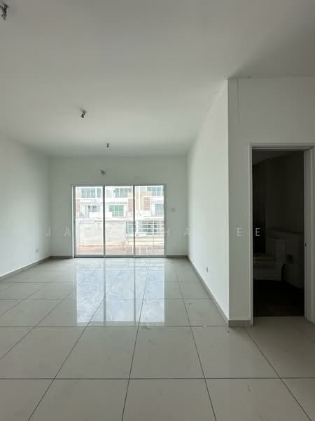 3-storey Terraced House for Sale in Sunway Cassia (Batu Maung) - Jacyntha Lee - PropertyGuru.com.my