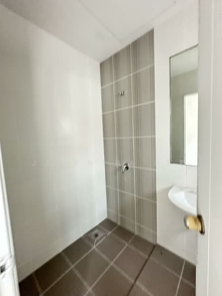 3-storey Terraced House for Sale in Sunway Cassia (Batu Maung) - Jacyntha Lee - PropertyGuru.com.my