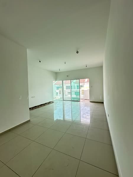 3-storey Terraced House for Sale in Sunway Cassia (Batu Maung) - Jacyntha Lee - PropertyGuru.com.my