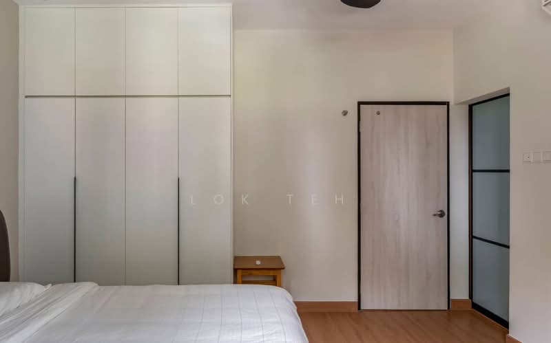 Bungalow for Sale in Taman Pinggiran Putra (Seri Kembangan) - Lok Teh - Bedroom - PropertyGuru.com.my