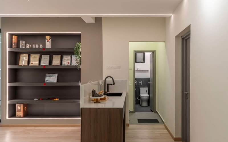 Bungalow for Sale in Taman Pinggiran Putra (Seri Kembangan) - Lok Teh - Kitchen - PropertyGuru.com.my