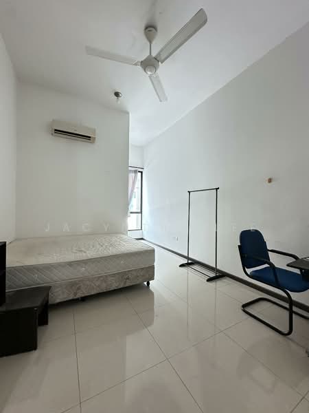 3-storey Terraced House for Sale in Batu Maung (Penang) - Jacyntha Lee - PropertyGuru.com.my