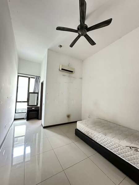 3-storey Terraced House for Sale in Batu Maung (Penang) - Jacyntha Lee - PropertyGuru.com.my