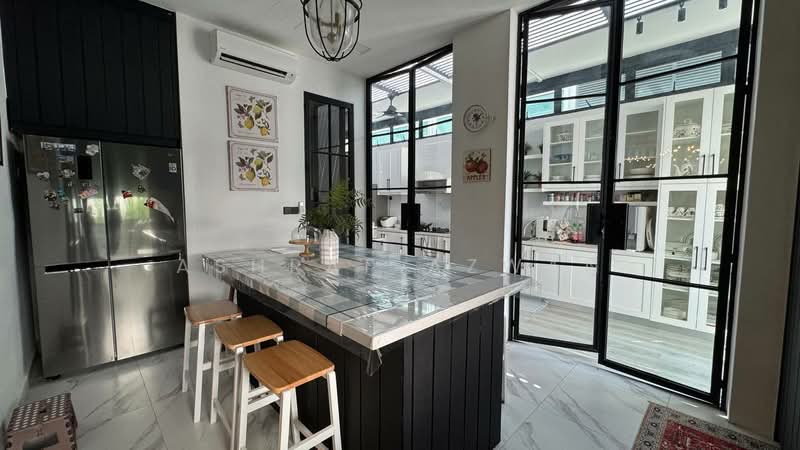 Rumah Banglo untuk Dijual di Cyberjaya (Selangor) - Ashraf Azwan - Kitchen - PropertyGuru.com.my