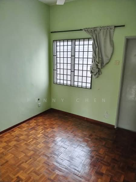 Terraced House for Sale in Taman Pakatan Jaya (Tambun) - PENNY CHEN - Bedroom - PropertyGuru.com.my