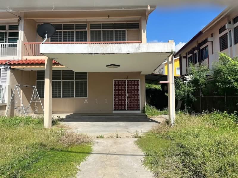 Rumah Berkembar untuk Dijual di Taman Guan Joo Seng (Jelutong) - Allen . - Exterior - PropertyGuru.com.my