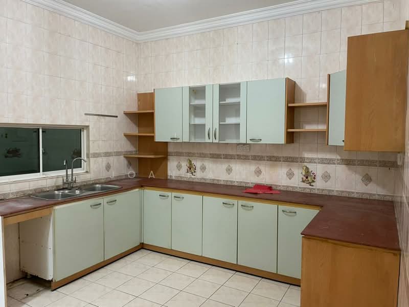 Semi-Detached House for Sale in Bukit Rahman Putra (Sungai Buloh) - Joanna Tan - Kitchen - PropertyGuru.com.my