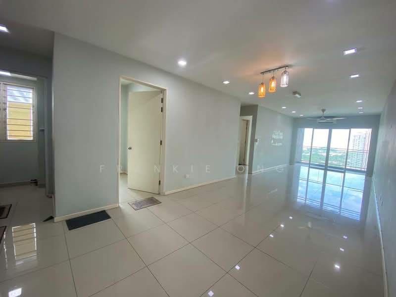 Kondominium untuk Dijual di 222 Residency - Frankie Ong - Living Room - PropertyGuru.com.my