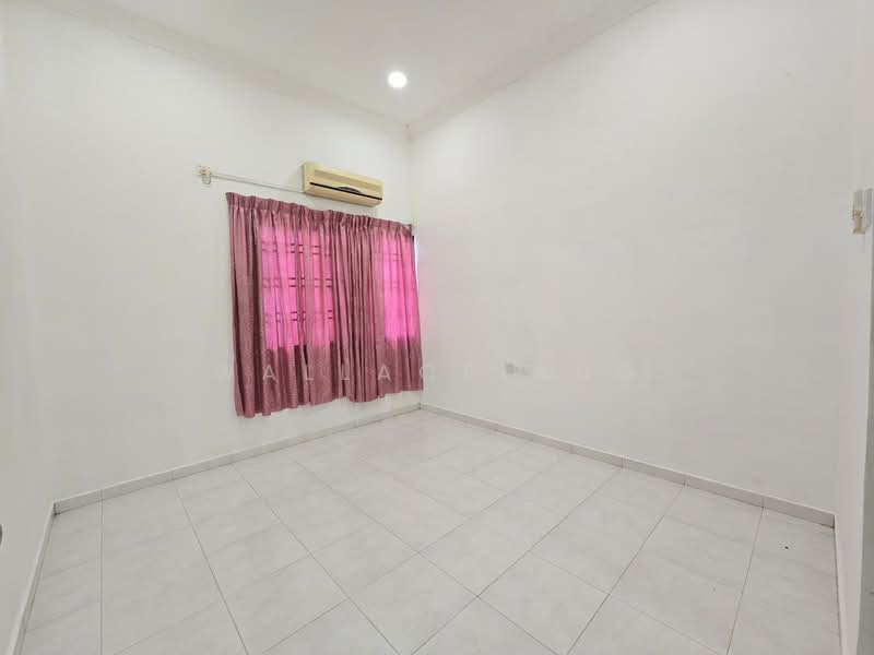 Rumah Teres 2 Tingkat untuk Dijual di Taman Sentosa (Johor Bahru) - Wallace Ang - Interior - PropertyGuru.com.my