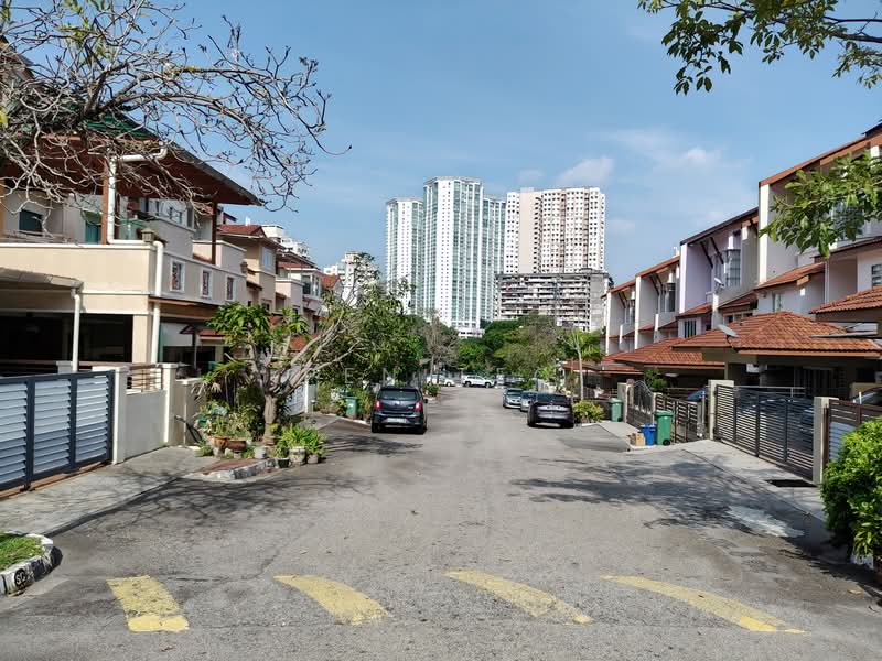Rumah Teres 3 Tingkat untuk Dijual di Setia Pearl Island (Bayan Lepas) - Pen Teo - Street View - PropertyGuru.com.my