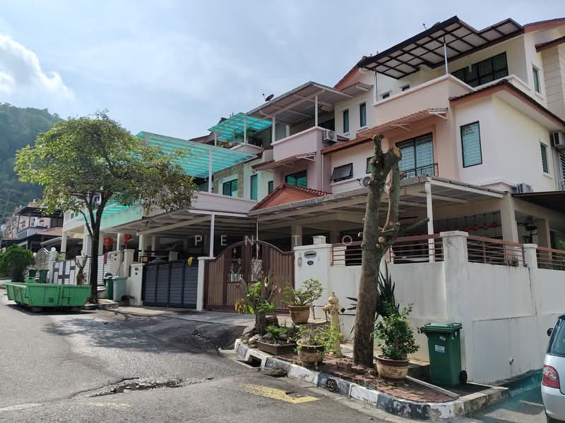 Rumah Teres 3 Tingkat untuk Dijual di Setia Pearl Island (Bayan Lepas) - Pen Teo - Street View - PropertyGuru.com.my