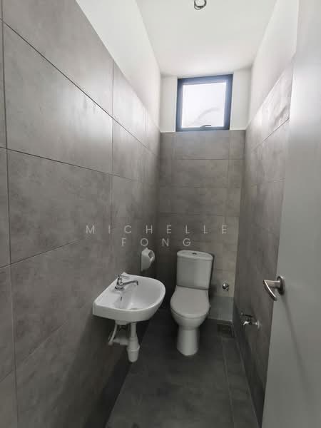 Shop / Office for Rent in Taman Pelangi (Johor Bahru) - Michelle Fong - PropertyGuru.com.my