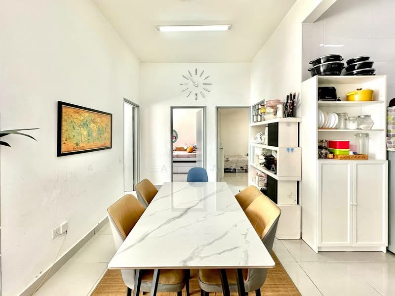 Pangsapuri untuk Dijual di Casa Dahlia - Ashraf Azwan - Dining Room - PropertyGuru.com.my