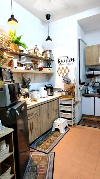 Rumah Teres 1 Tingkat untuk Dijual di Taman Setia Indah (Tebrau) - Calvin Lee - Kitchen - PropertyGuru.com.my