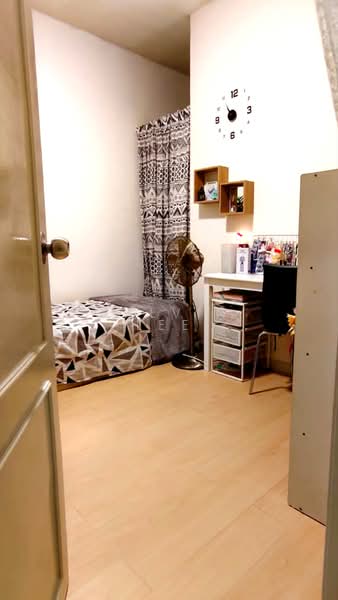 Rumah Teres 1 Tingkat untuk Dijual di Taman Setia Indah (Tebrau) - Calvin Lee - Bedroom - PropertyGuru.com.my