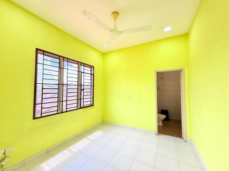 Cluster House for Sale in Taman Sierra Perdana (Masai) - Yik Tat - PropertyGuru.com.my