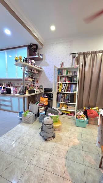 1-storey Terraced House for Sale in Johor Bahru (Johor) - Jeremy Voon - Living Room - PropertyGuru.com.my