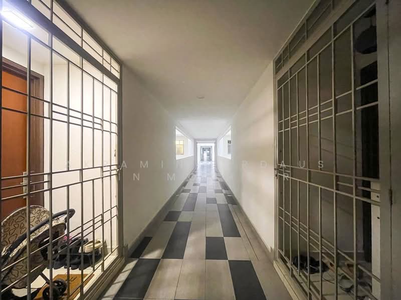Kondominium untuk Dijual di Koi Suites - Akramin Firdaus Bin Mokhtar - Corridor - PropertyGuru.com.my