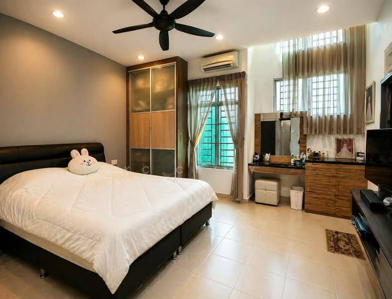 2-storey Terraced House for Sale in Taman Mount Austin (Tebrau) - KC Casey - Common Bedroom 1 - PropertyGuru.com.my