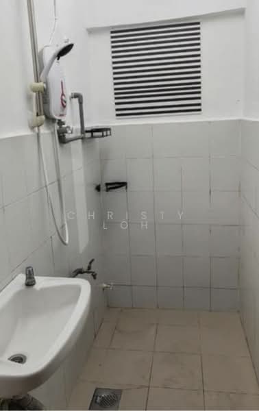 Apartment for Rent at Pangsapuri Segar Perdana - christy Loh - PropertyGuru.com.my