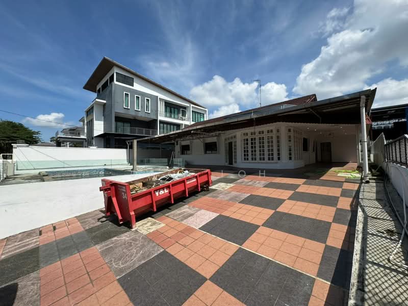 Rumah Banglo untuk Dijual di Taman Kebun Teh (Johor Bahru) - Jace Loh - Exterior - PropertyGuru.com.my